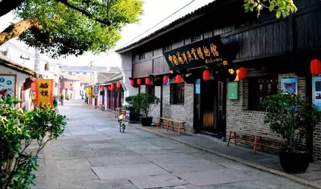 他走了，但是他还活着！人民不会忘记他